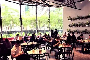 Binjai8 by Plush