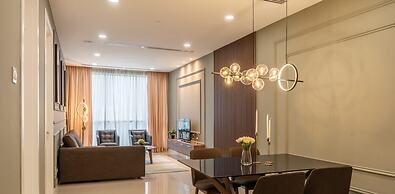 Binjai8 by Plush