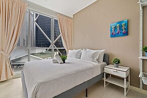 Binjai8 by Plush