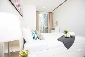 Binjai8 by Plush