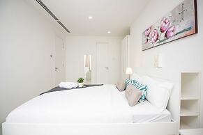 Binjai8 by Plush