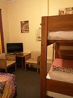 Golden Cross Hotel