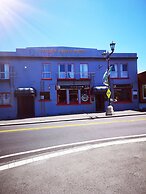Golden Cross Hotel