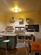 Golden Cross Hotel