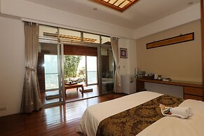 Memory Garden Villa