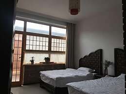 Manhong's Private Courtyard