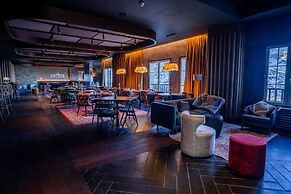 The Mountains Hotel