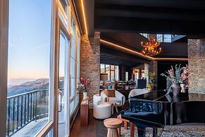 The Mountains Hotel