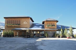 The Mountains Hotel