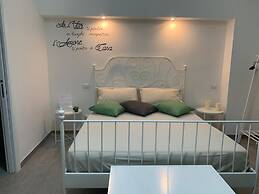Catania House