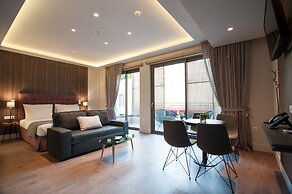 Athens Platinum Rooms and Suites