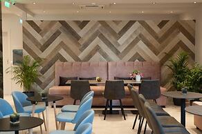 Athens Platinum Rooms and Suites
