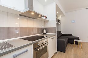 Bell Apartment