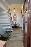 Redbrick villa