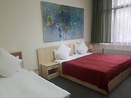 Berlin Art Hotel