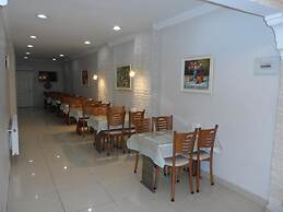 Kiraz Hotel