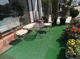 Kiraz Hotel