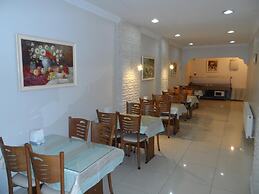 Kiraz Hotel