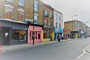 TopHome Stoke Newington
