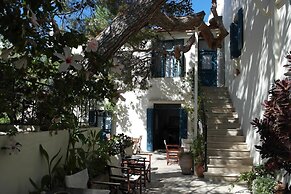 Villa Kynthia
