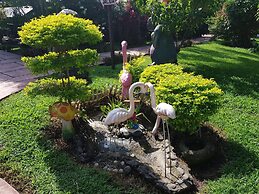 Yolonam Inn