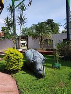 Yolonam Inn