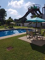 Yolonam Inn