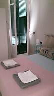 Le Suites Maor