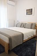 Heliconia Deluxe Apt Must