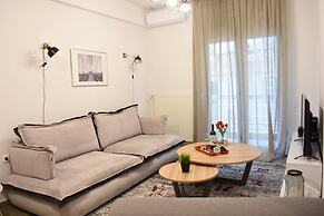 Heliconia Deluxe Apt Must