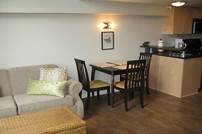 Central Victoria B Apartment