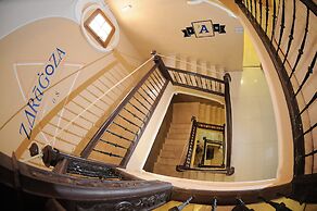 Albergue Zaragoza Hostel