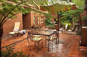 Casa Encantada