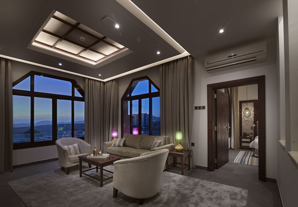 Sahab Resort and Spa