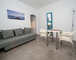 Corrado Caldera Apartments