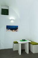 Corrado Caldera Apartments