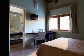Relais Magione Papale