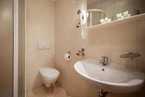 Hotel Pod Jedlami