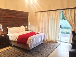 Tranquil House Bed and Breakfast