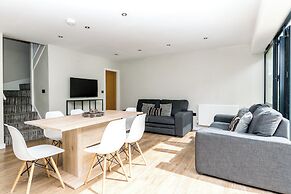 City Apartments Monkbar Mews