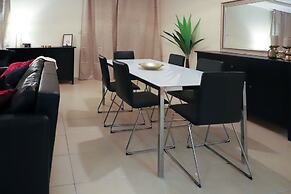 Pelicanstay at JBR walk - Oceanfront