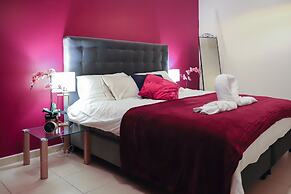 Pelicanstay at JBR walk - Oceanfront