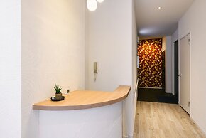 Ten Apartment Hotel