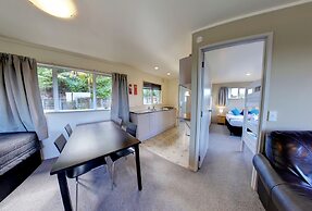 Russell Top 10 Holiday Villas
