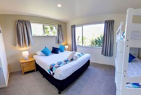 Russell Top 10 Holiday Villas