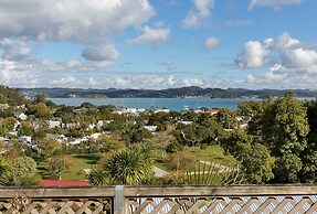 Russell Top 10 Holiday Villas