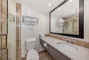 Jasper Inn & Suites by INNhotels