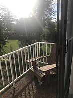 Ocean Breeze Motel