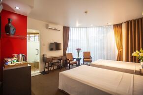 Dinh Hotel