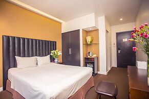 Dinh Hotel